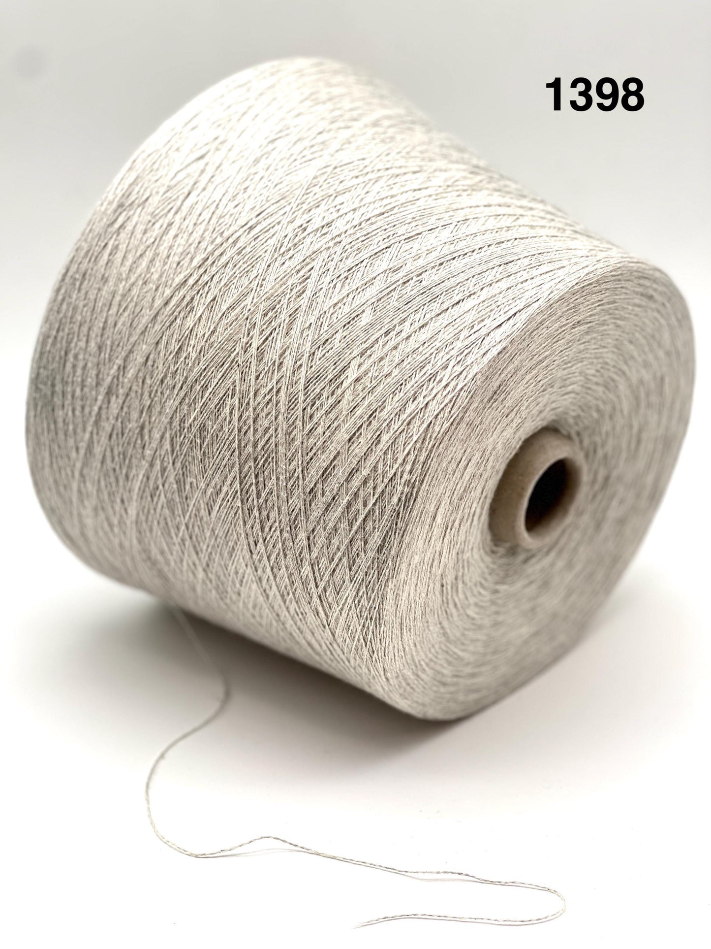Cotton Cashmere Yarn, SEACASH, Premium Italian Yarn by IAFIL, Lace Weight, 1400m/100g (1531y/3.52oz)
