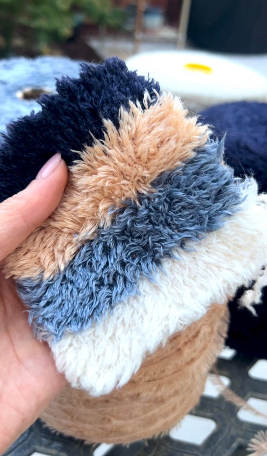 Profilo Teddy cashmere silk eyelash chunky weight yarn from iDOKNiT