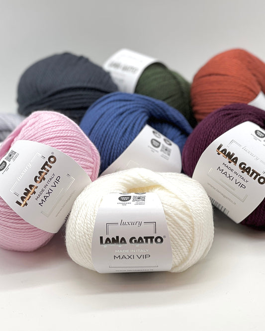 Lana Gatto MAXI VIP yarn balls in soft neutral shades – premium Italian merino cashmere blend
