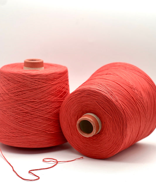 PARK MICRO cotton elastane chain yarn coral Italy
Italian stretch cotton yarn 900m per 100g
LE TRICOT coral chain yarn for tops dresses and crochet
Stretch lace weight cotton yarn close up texture detail
Italian cotton elastane yarn for machine knitting and fashion knitwear