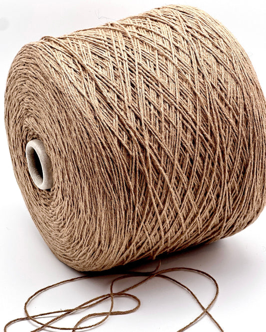 lanecardate samarkanda pure camel hair yarn italy
luxury camel hair sport yarn 300m 100g
natural camel color italian yarn close up
pure camel hair yarn for sweaters accessories
italian luxury camel yarn texture