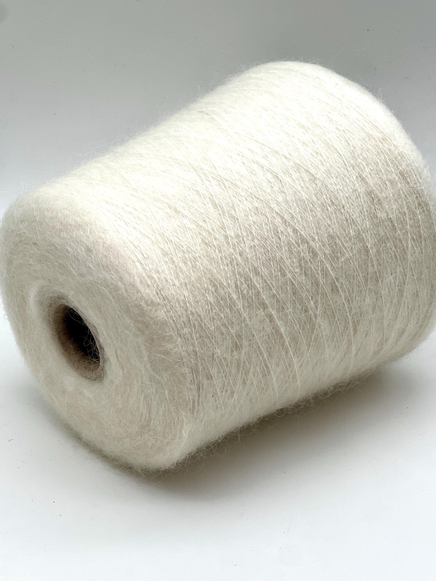 Alpaca Fluffy Yarn, ALPACA 70, Luxury Collection by RiGo, Premium Italian Yarn, Lace Weight, Available in Balls and on Cones, 1000m/100g (1093Y/3.52oz)