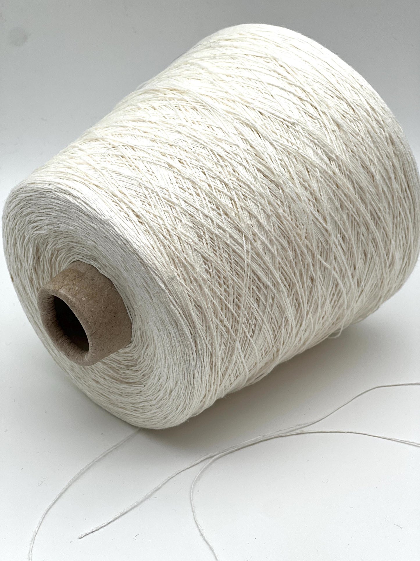 LINEN Yarn, LINONE, Premium 100% Pure Linen Flax Italian Yarn by New Mill, Available in Balls and on Cones, 660m/100g (721y/3.52oz)