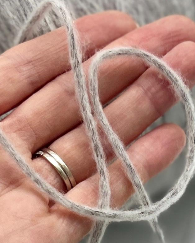 Merino BLEND Chain-Cable Yarn, AIR, Premium Italian Yarn by New Mill, Available in Balls and on Cones, DK Weight, 240m/100g (262y)