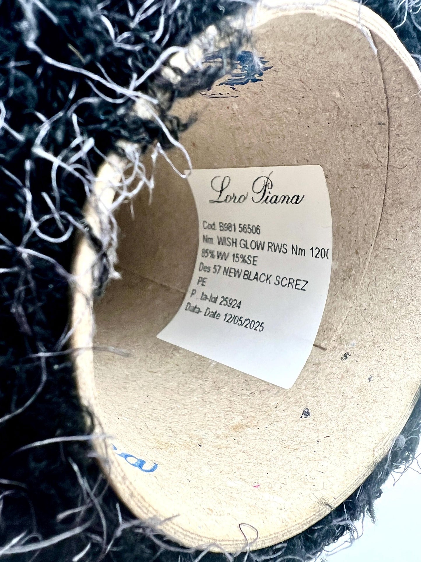 WHOLE Cone Sale: Cashmere Merino Fur Yarn, WISH GLOW, Luxury Fancy Italian Yarn by Loro Piana, Chunky Weight, 120m/100g (131y/3.52oz)