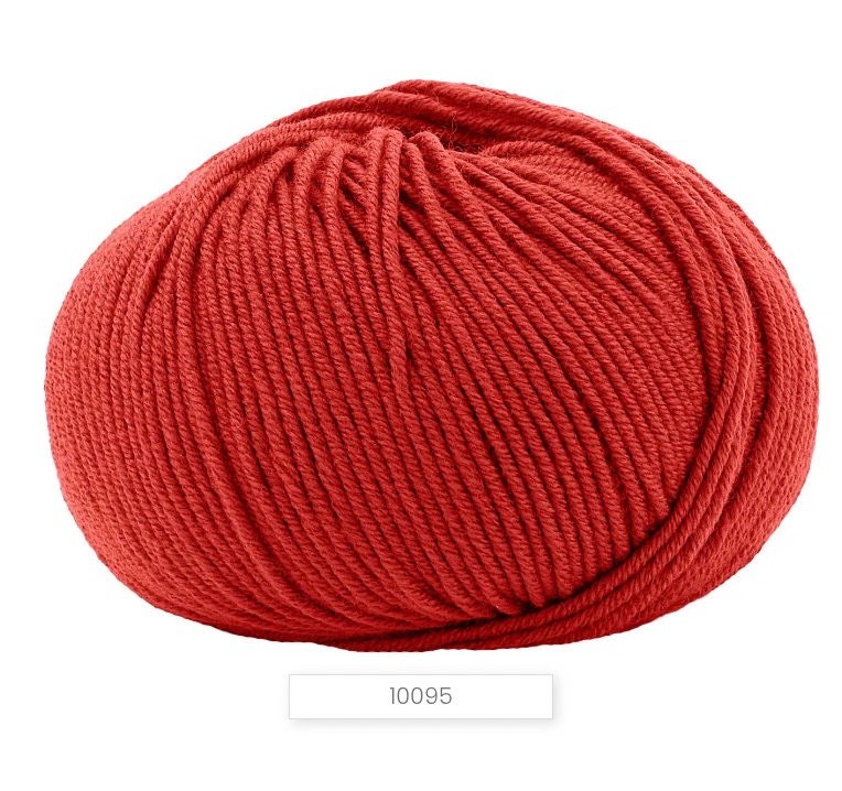 Lana Gatto Super Soft Merino Wool yarn ball – 50g skein