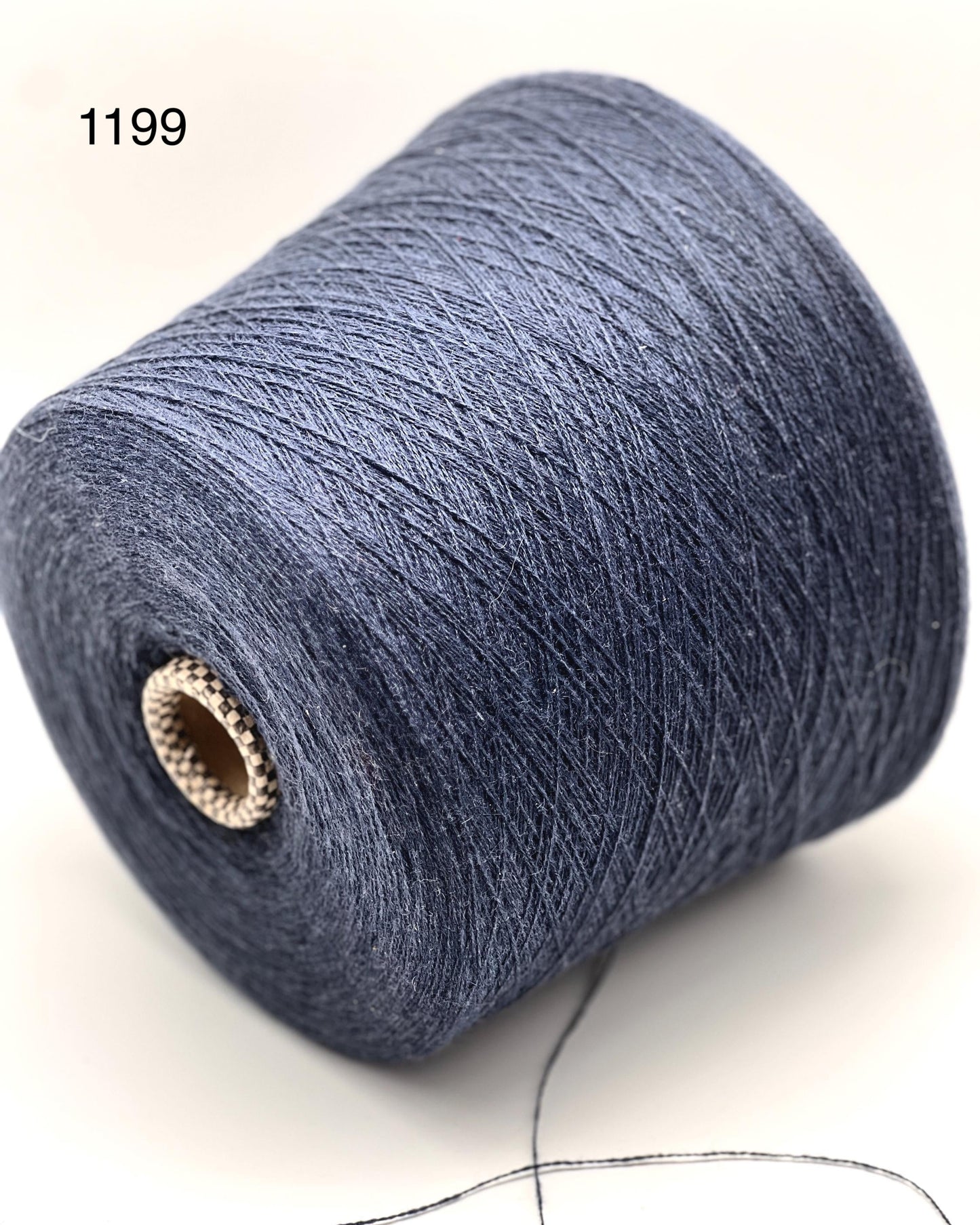 Cariaggi Cashmere 100 iconic 100% pure Italian cashmere yarn in an ultra-fine 2/28 lace weight count for luxury knitting and crochet at iDOKNiT.