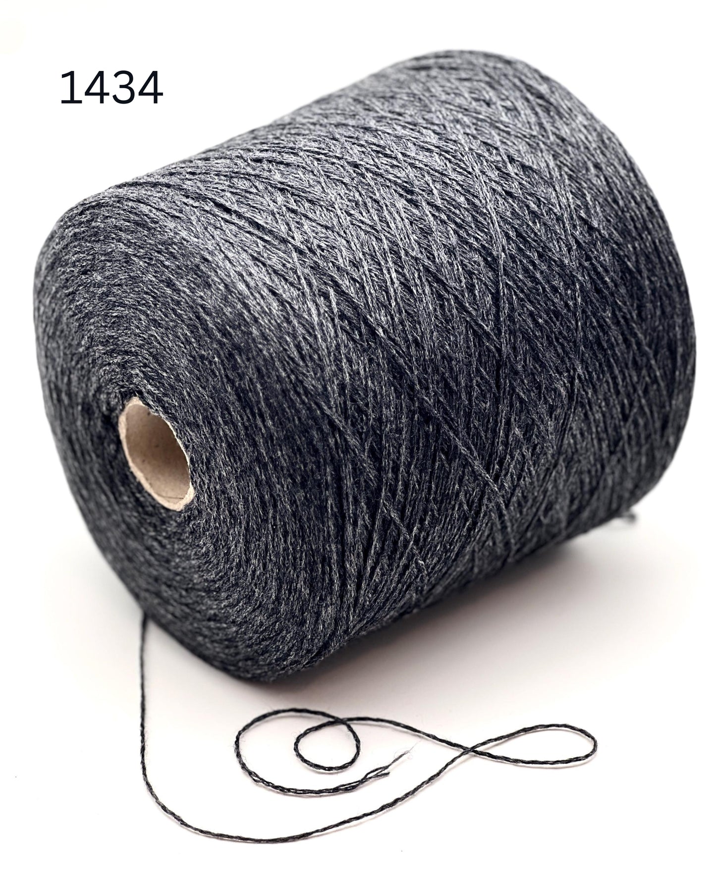 gg filati himalaya yak cashmere silk yarn italy
luxury italian yak cashmere lace yarn 500m 100g
soft warm yak silk merino yarn close up
luxury winter yarn for sweaters shawls scarves
gg filati yarn balls or cones