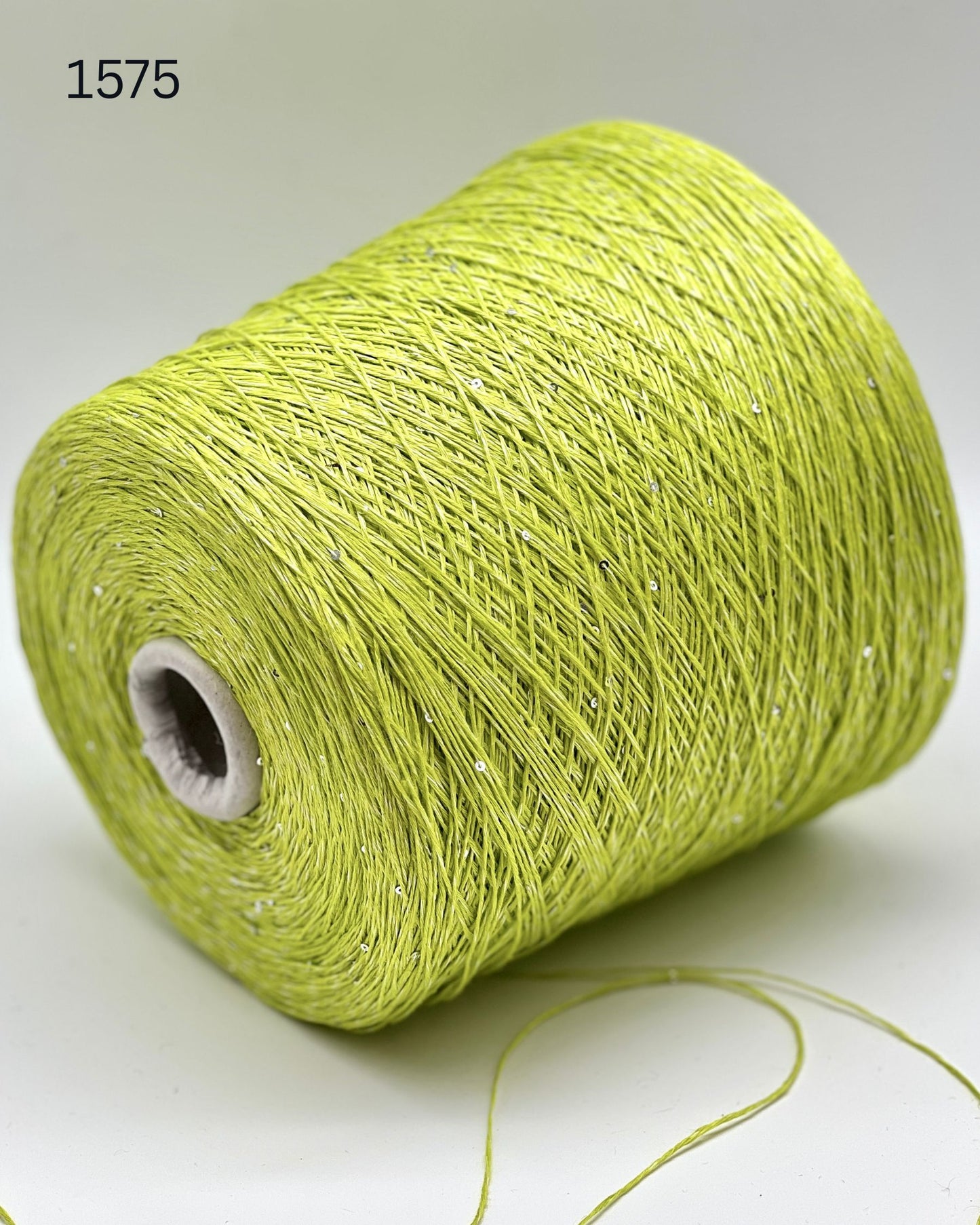 Hilo brillante de seda y lino Paillettes, SAINT TROPEZ, hilo italiano de lujo de RiGo, en ovillos o conos, grosor fingering, 400 m/100 g (437 y/3,52 oz)