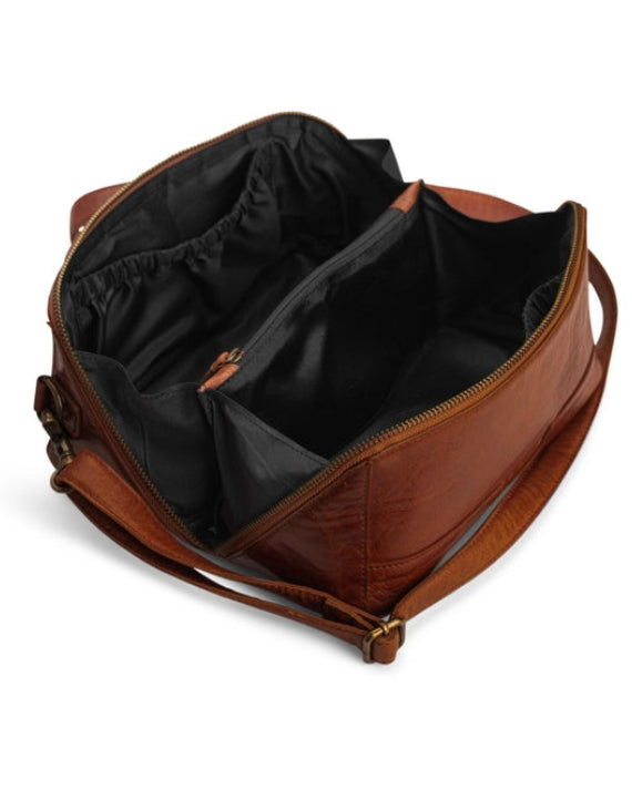 muud Cleo genuine leather box style crossbody project bag from iDOKNiT
