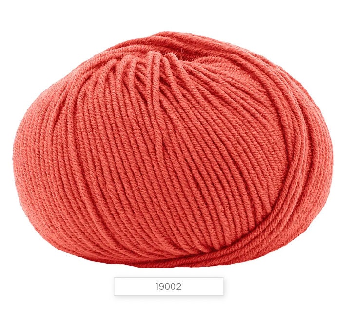 Lana Gatto Super Soft Merino Wool yarn ball – 50g skein
