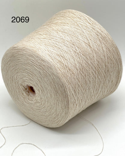 Prestige iDOKNiT ELEGANCE 100% Cashmere lace weight yarn, 2-ply Nm 2/36 construction, sourced from Italian luxury fashion stock for elite softness and professional knitting.