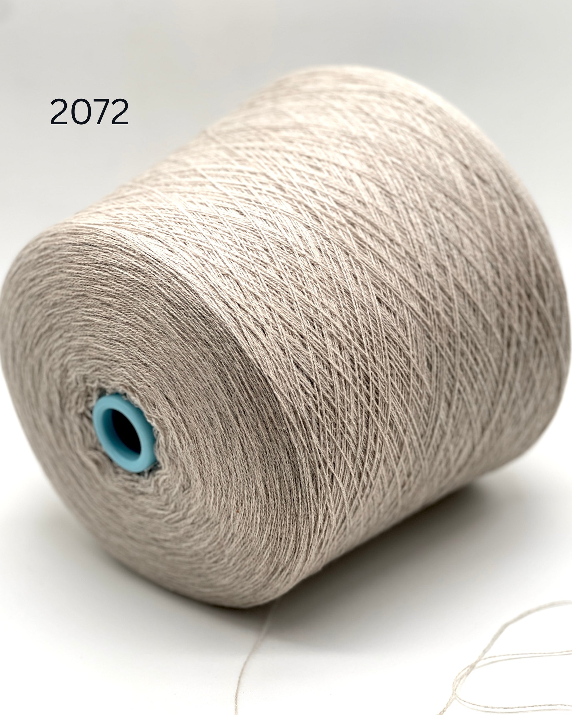 prestige 100 percent cashmere lace yarn 1300m
luxury cashmere yarn balls cones soft halo
fashion house quality cashmere yarn close up
extra fine cashmere yarn for knitting weaving
cashmere lace yarn 1300m 100g luxury fiber
