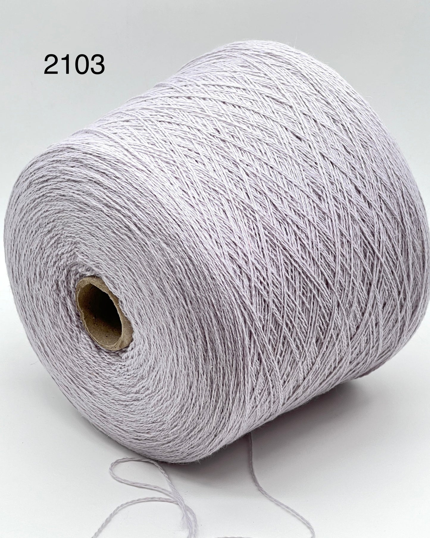 Elite iDOKNiT luxury lace weight carded yarn, LAMORA by Lanecardate Italy. 25% angora and 75% superfine merino wool blend, 800m/100g. Authentic Italian-made yarn with a signature soft halo and exquisite warmth curated by iDOKNiT for professional knitting.