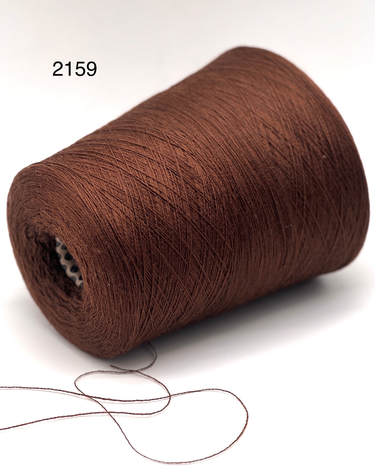 Elite iDOKNiT lace weight yarn, HARMONY by Tollegno 1900 (Lana Gatto) Italy. 100% Extra Fine Merino wool, Nm 2/30, offering an incredible 1500m per 100g. Authentic Italian-made luxury yarn curated by iDOKNiT in a wide palette of sophisticated shades, from 2155 Medium Grey to 2167 Anthracite, for professional-grade lace knitting.