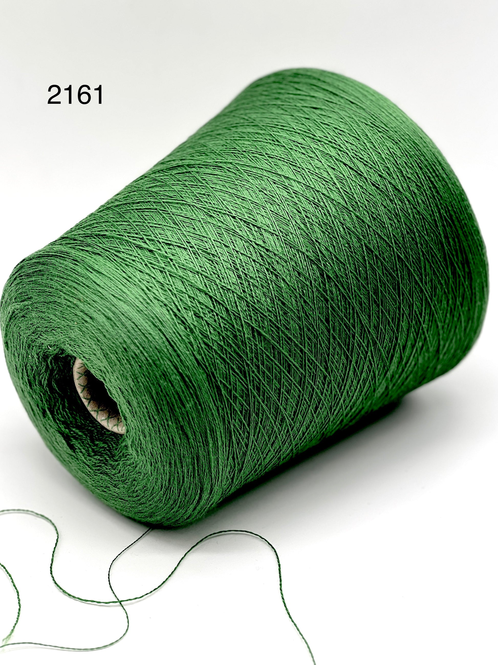 Elite iDOKNiT lace weight yarn, HARMONY by Tollegno 1900 (Lana Gatto) Italy. 100% Extra Fine Merino wool, Nm 2/30, offering an incredible 1500m per 100g. Authentic Italian-made luxury yarn curated by iDOKNiT in a wide palette of sophisticated shades, from 2155 Medium Grey to 2167 Anthracite, for professional-grade lace knitting.