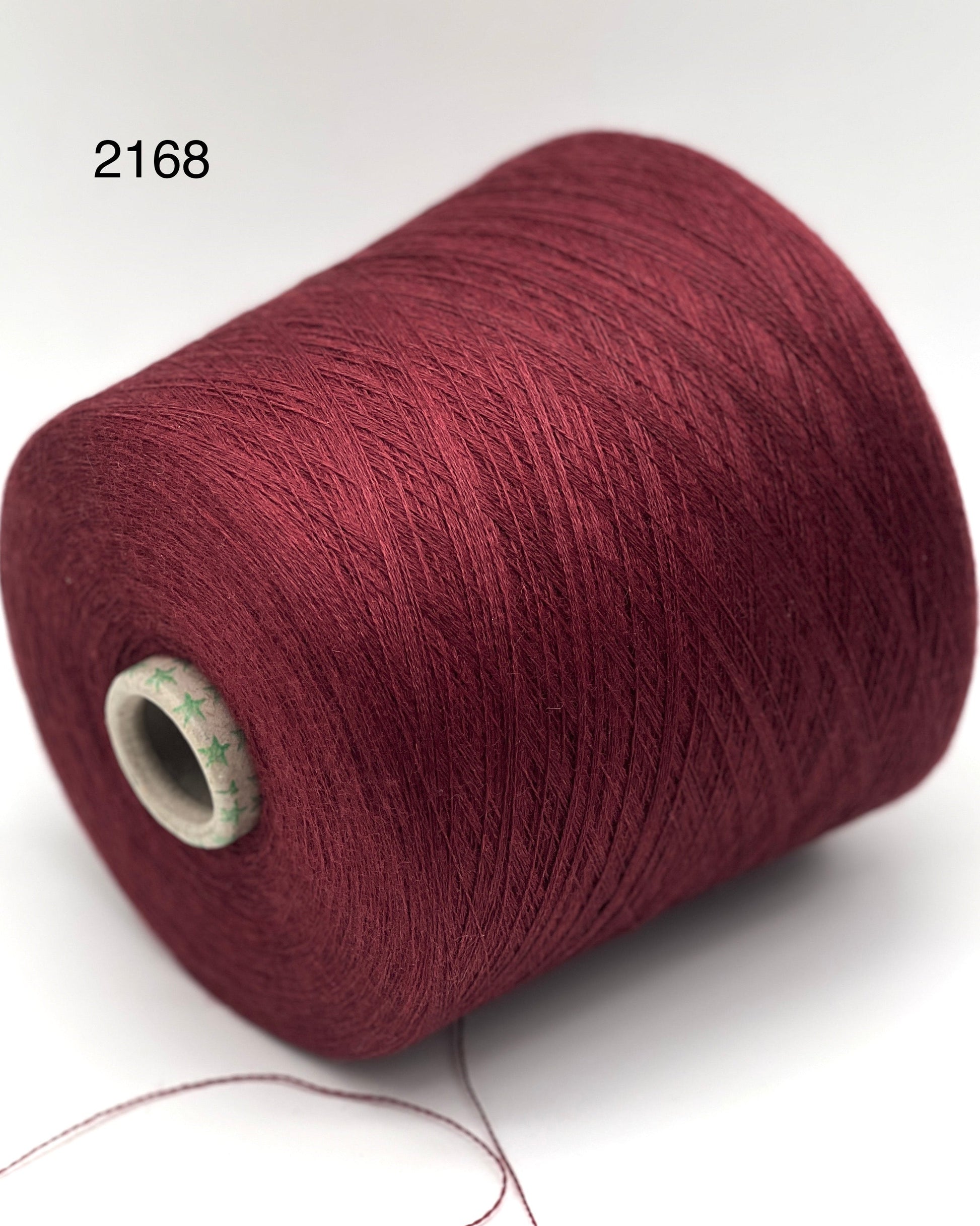 Close-up of iDOKNiT SÜDWOLLE GROUP VICTORIA yarn, showing the ultra-fine Lace weight texture of 100% Extrafine Merino Wool (Superwash) in a ready-to-use ball.