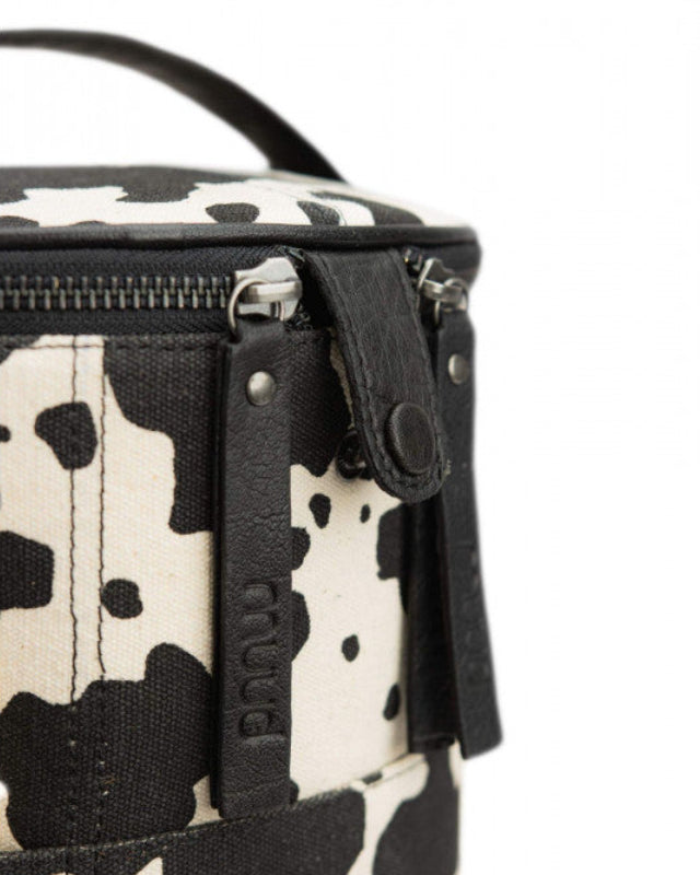 muud Saturn XL canvas project bag with genuine leather details and yarn feed holes from iDOKNiT