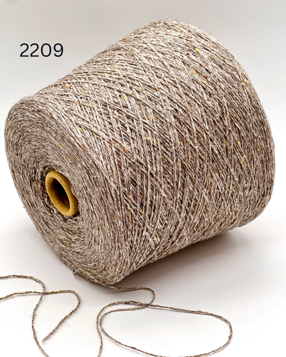 FILCOM TIBET TWEED 50% yak and 50% silk luxury Italian tweed yarn in a fine fingering weight for high-end knitting at iDOKNiT.