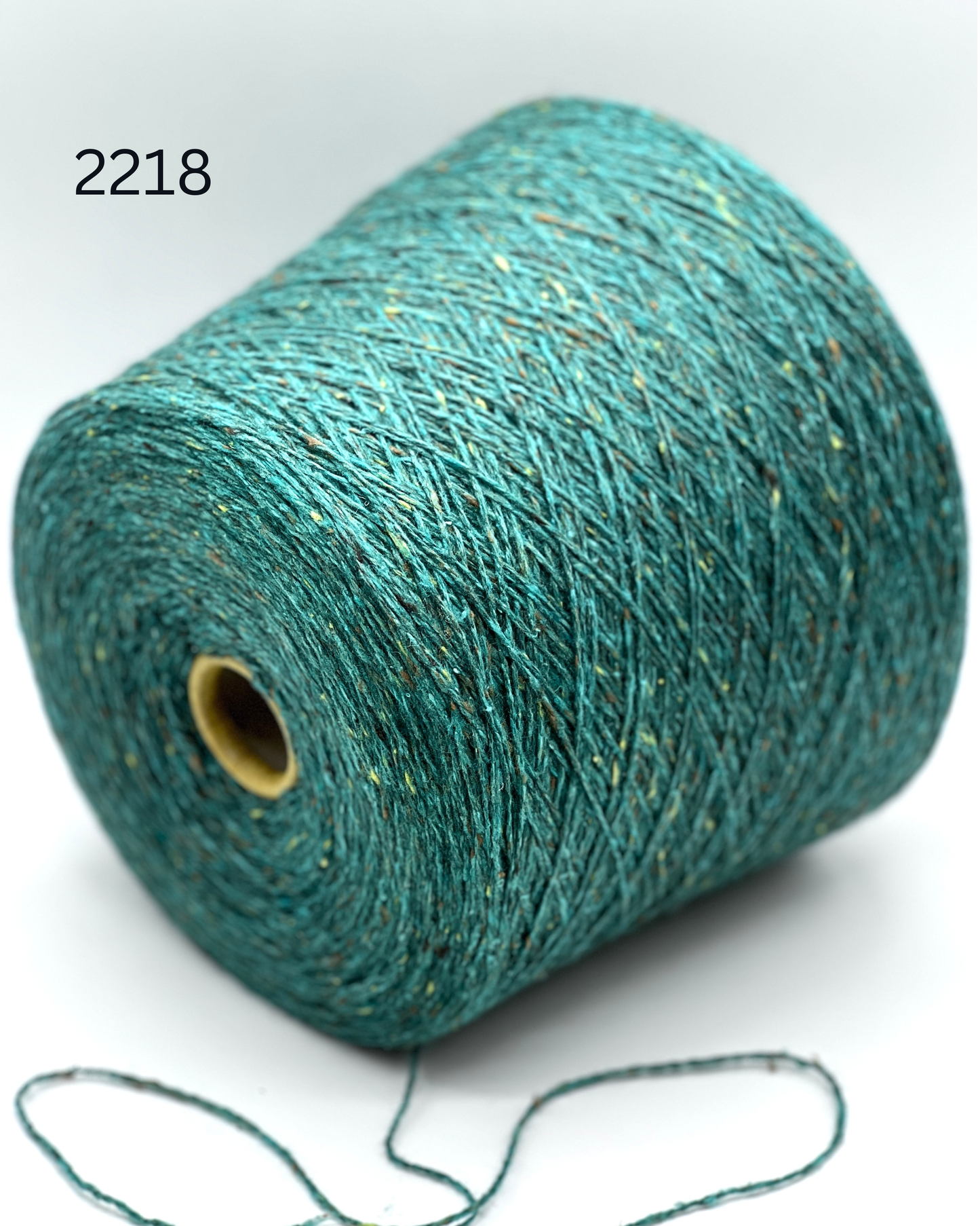 FILCOM TIBET TWEED 50% yak and 50% silk luxury Italian tweed yarn in a fine fingering weight for high-end knitting at iDOKNiT.