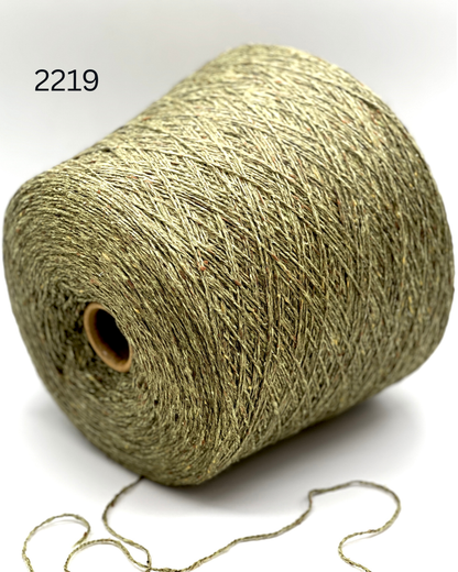 FILCOM TIBET TWEED 50% yak and 50% silk luxury Italian tweed yarn in a fine fingering weight for high-end knitting at iDOKNiT.