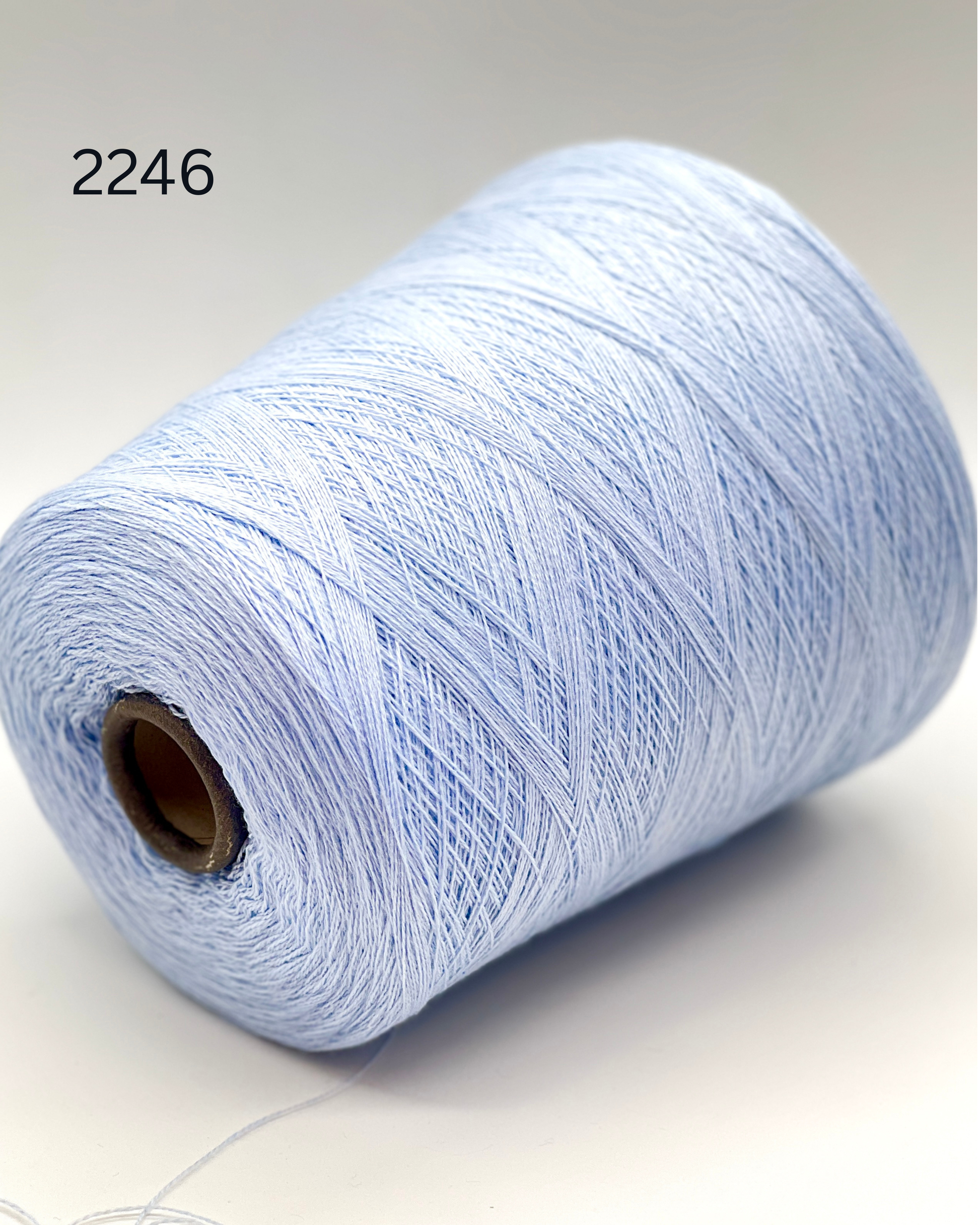 Cariaggi CHAMBRAY luxury 50% cashmere and 50% cotton Italian lace weight yarn in a fine 2/28 count for elegant, lightweight summer knitting at iDOKNiT.