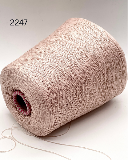 Cariaggi CHAMBRAY luxury 50% cashmere and 50% cotton Italian lace weight yarn in a fine 2/28 count for elegant, lightweight summer knitting at iDOKNiT.