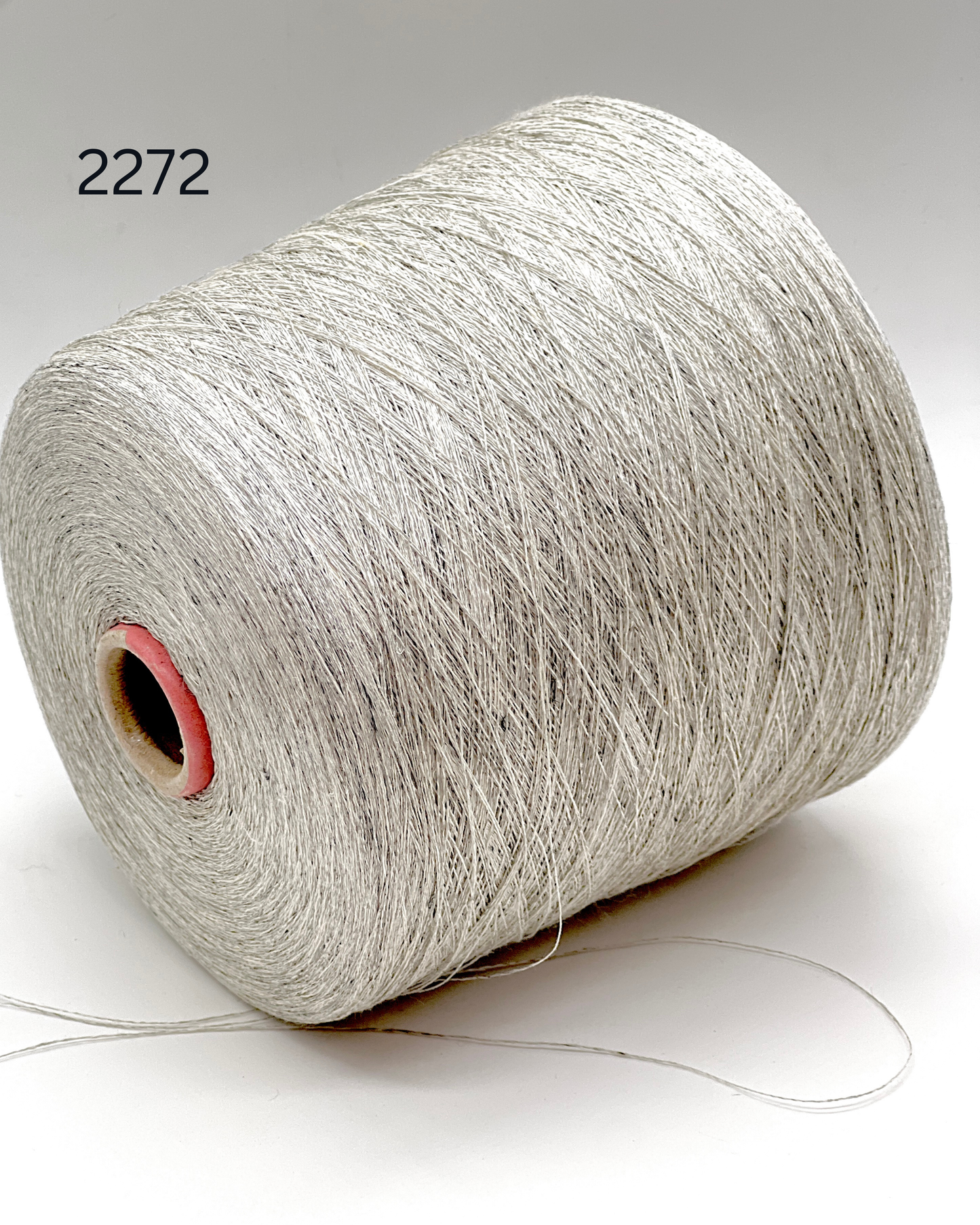 Servizi E Seta LINO MELANGE linen yarn cone 2000m lace weight Italy
100 percent linen melange yarn extra fine Italian thread close up
Italian linen yarn cone for knitting weaving blending melange texture
extra fine linen yarn strand detail breathable summer fiber
lino melange yarn texture close up Servizi E Seta Italy