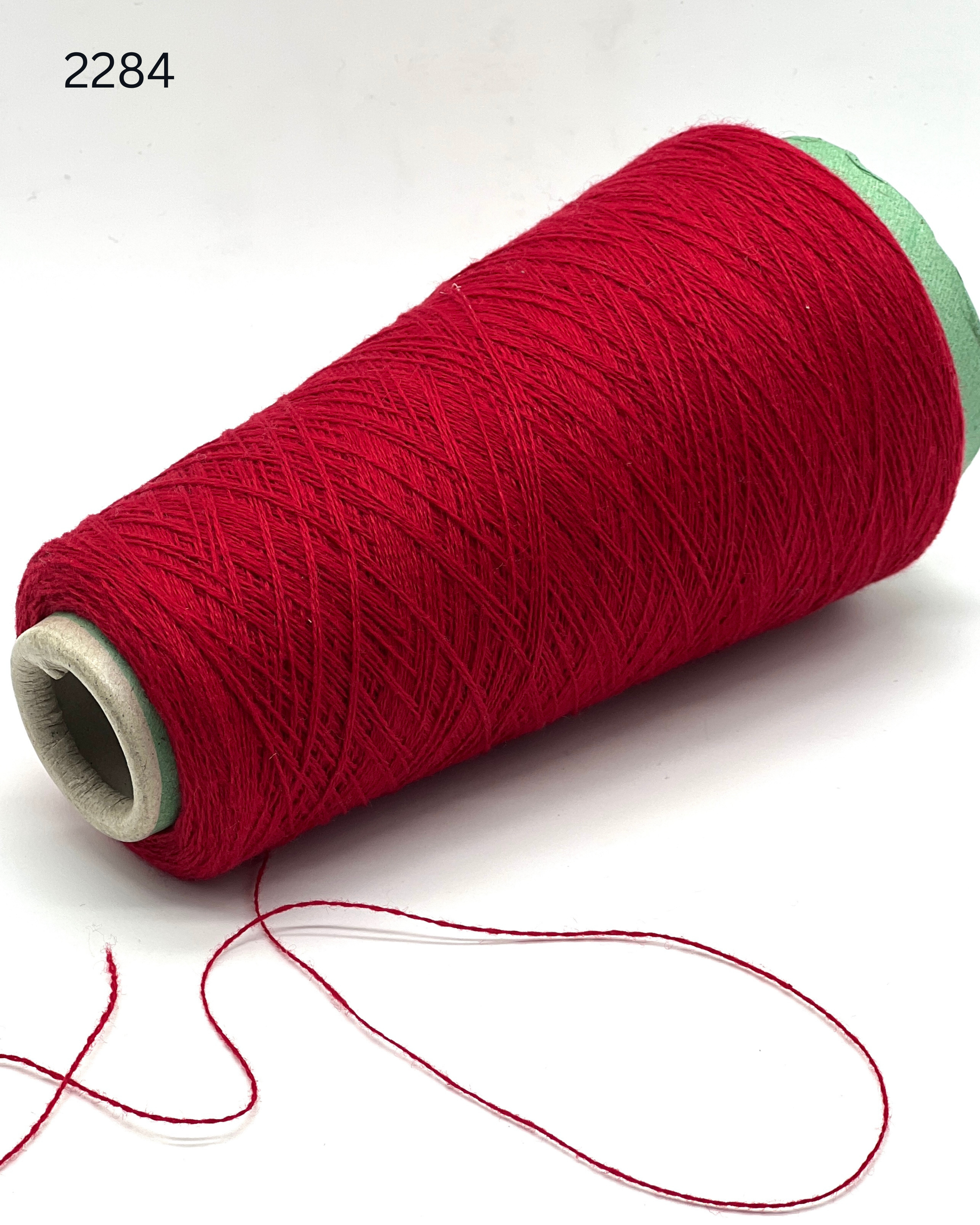 italian cashmere yarn cone loro piana cariaggi lace yarn
luxury cashmere yarn 1400m 100g italy knitting yarn
biagioli modesto cashmere yarn fine lace weight cone
premium italian cashmere yarn soft texture close up
lace cashmere yarn for machine knitting luxury garments