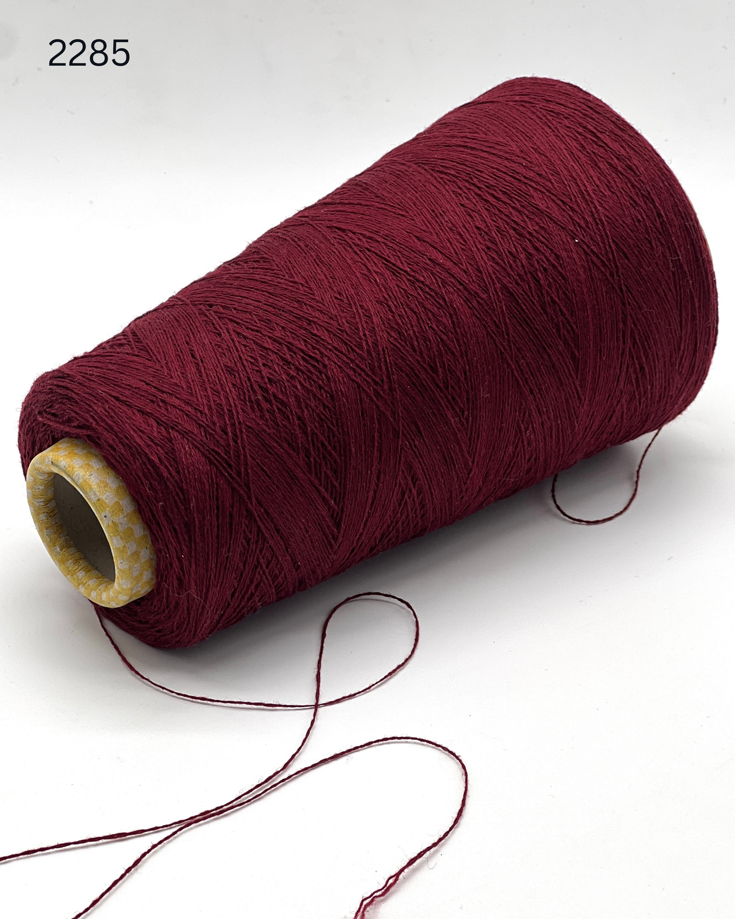 italian cashmere yarn cone loro piana cariaggi lace yarn
luxury cashmere yarn 1400m 100g italy knitting yarn
biagioli modesto cashmere yarn fine lace weight cone
premium italian cashmere yarn soft texture close up
lace cashmere yarn for machine knitting luxury garments
