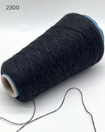 italian cashmere yarn cone loro piana cariaggi lace yarn
luxury cashmere yarn 1400m 100g italy knitting yarn
biagioli modesto cashmere yarn fine lace weight cone
premium italian cashmere yarn soft texture close up
lace cashmere yarn for machine knitting luxury garments