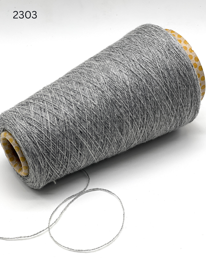 italian cashmere yarn cone loro piana cariaggi lace yarn
luxury cashmere yarn 1400m 100g italy knitting yarn
biagioli modesto cashmere yarn fine lace weight cone
premium italian cashmere yarn soft texture close up
lace cashmere yarn for machine knitting luxury garments