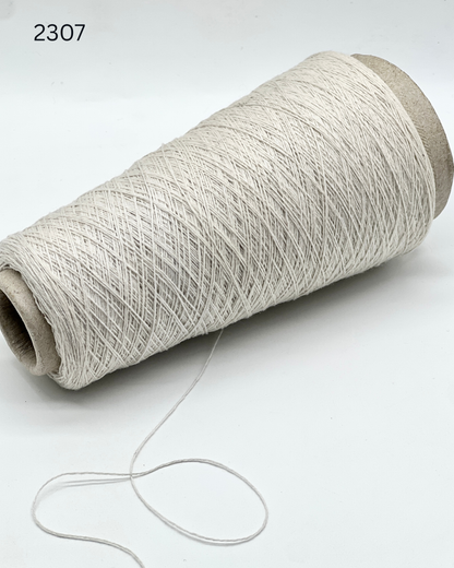 italian cashmere yarn cone loro piana cariaggi lace yarn
luxury cashmere yarn 1400m 100g italy knitting yarn
biagioli modesto cashmere yarn fine lace weight cone
premium italian cashmere yarn soft texture close up
lace cashmere yarn for machine knitting luxury garments