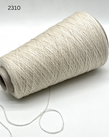 italian cashmere yarn cone loro piana cariaggi lace yarn
luxury cashmere yarn 1400m 100g italy knitting yarn
biagioli modesto cashmere yarn fine lace weight cone
premium italian cashmere yarn soft texture close up
lace cashmere yarn for machine knitting luxury garments