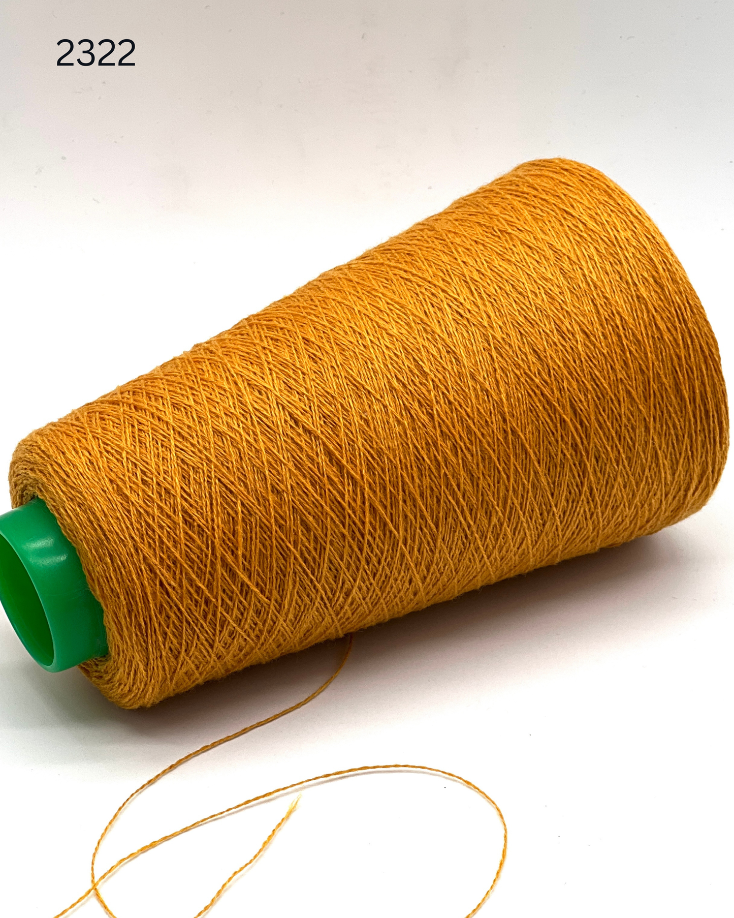 italian cashmere yarn cone loro piana cariaggi lace yarn
luxury cashmere yarn 1400m 100g italy knitting yarn
biagioli modesto cashmere yarn fine lace weight cone
premium italian cashmere yarn soft texture close up
lace cashmere yarn for machine knitting luxury garments