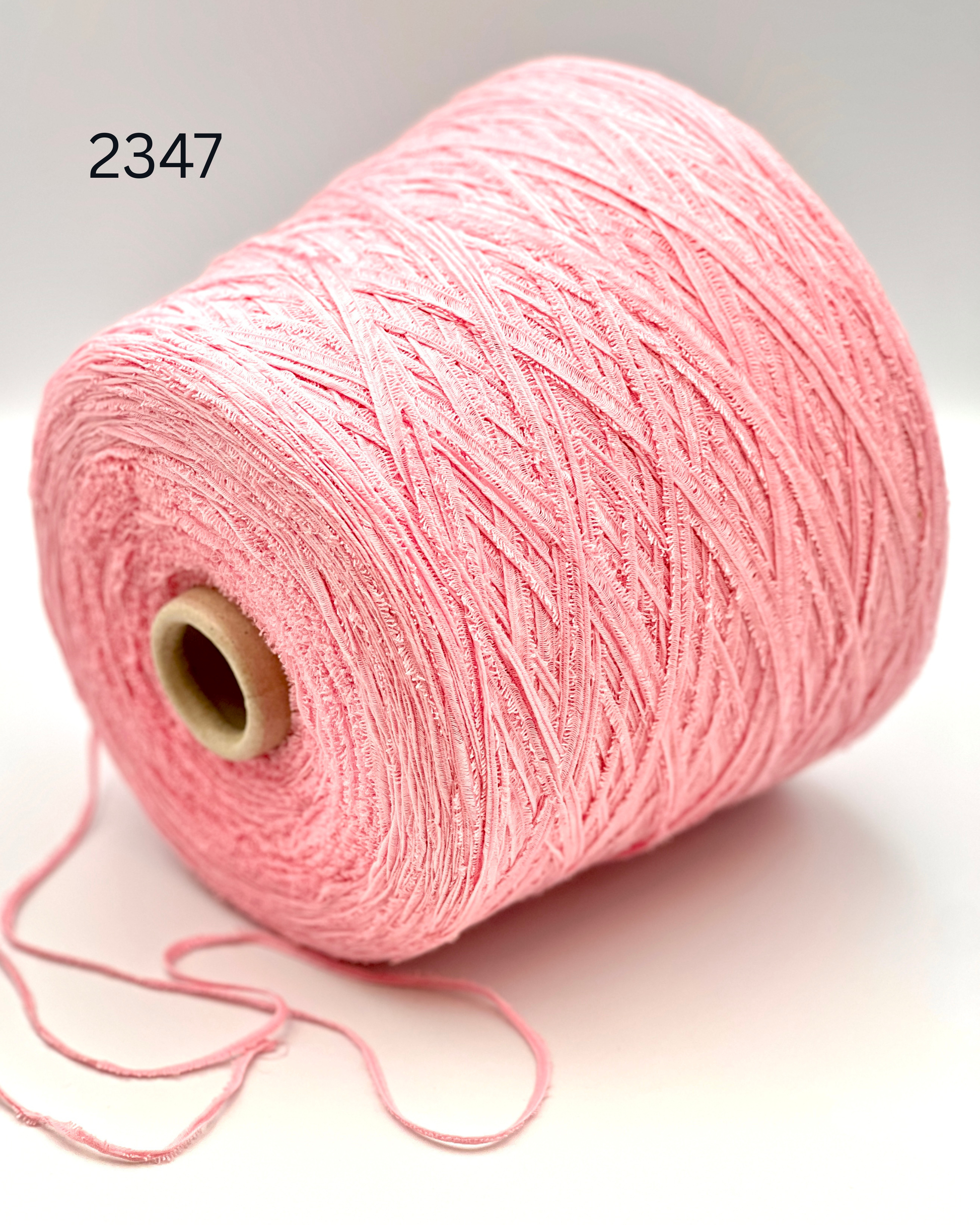Lineapiù SAIA luxury Italian cotton blend yarn with textured flake structure
Italian novelty cotton yarn for designer knitwear and crochet
Textured DK weight cotton blend yarn made in Italy
Luxury fashion yarn with signature bow texture by Lineapiù
Italian cotton novelty yarn for sweaters and cardigans