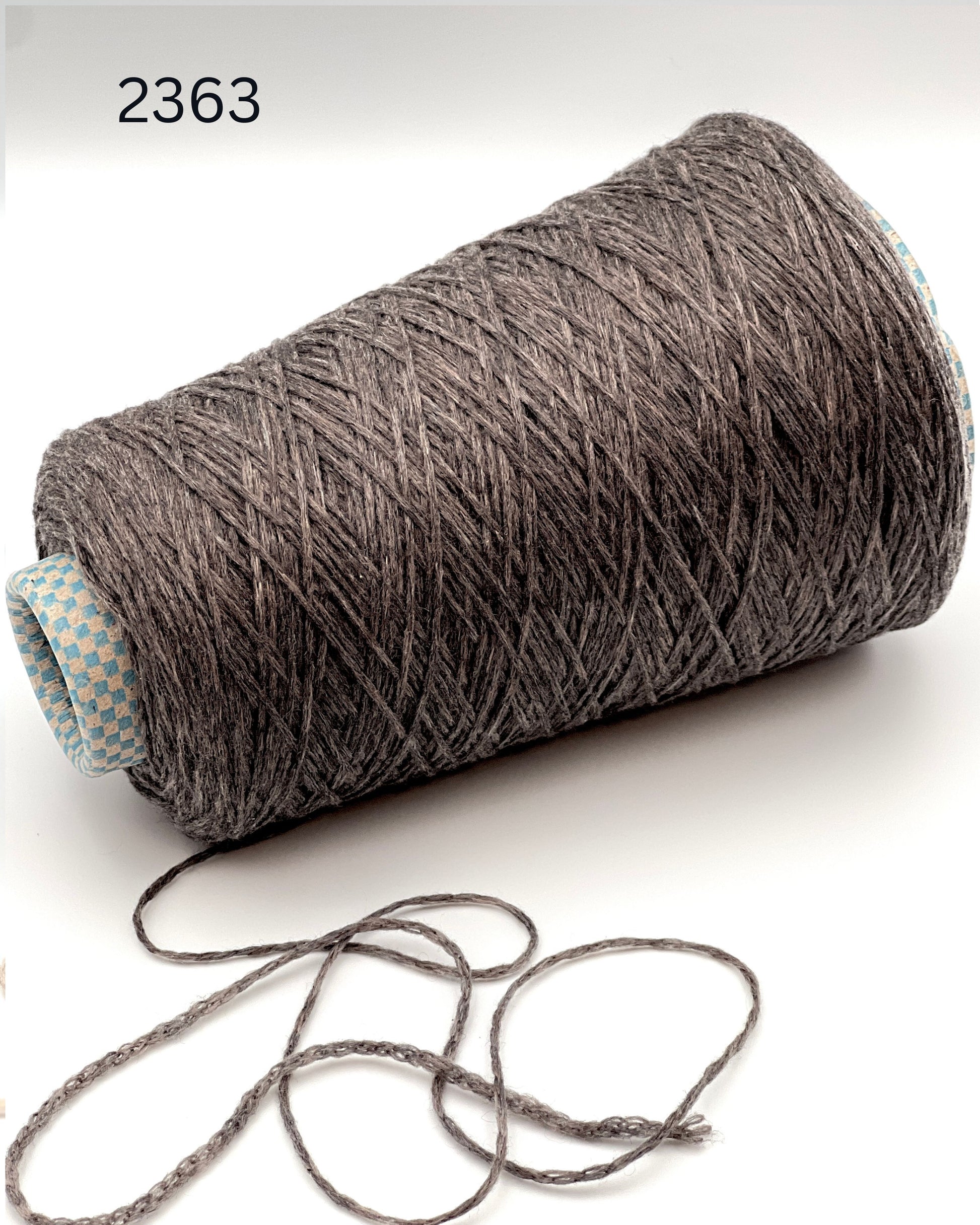 CARIAGGI PIUMINO 100% cashmere chain yarn on original cone, rare Italian cashmere chainette yarn that blooms after washing