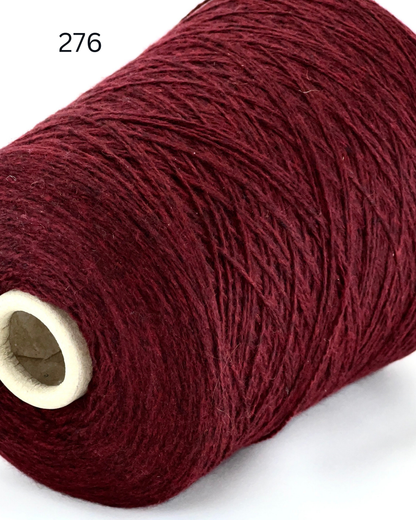 COARSEHAIR 2/11 cashmere yarn luxury Italian yarn
100 percent cashmere lace fingering yarn 550m per 100g
Soft luxury cashmere yarn for sweaters shawls and scarves
Italian cashmere cone yarn close up texture detail
COARSEHAIR 2/11 lightweight wearable cashmere yarn