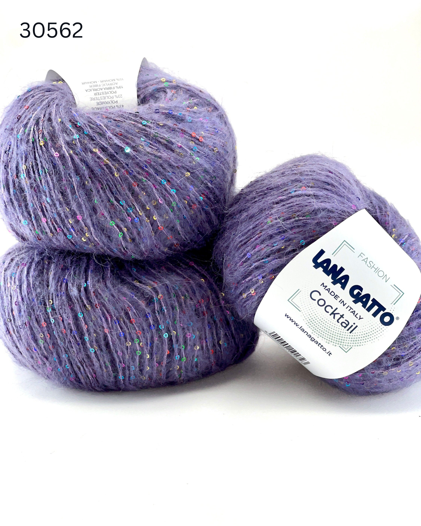 Lana Gatto COCKTAIL paillettes yarn soft sparkle Italian sport yarn
Luxury Italian sport yarn COCKTAIL with mohair halo and sequins
Close up of COCKTAIL yarn showing micro paillettes and texture
Soft sparkle yarn COCKTAIL for sweaters shawls and accessories
Italian fashion yarn with paillettes for festive knitwear