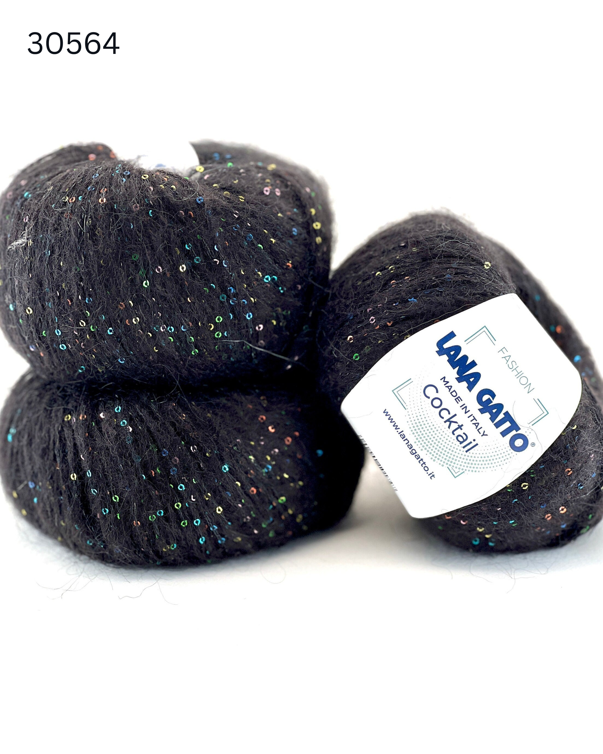 Lana Gatto COCKTAIL paillettes yarn soft sparkle Italian sport yarn
Luxury Italian sport yarn COCKTAIL with mohair halo and sequins
Close up of COCKTAIL yarn showing micro paillettes and texture
Soft sparkle yarn COCKTAIL for sweaters shawls and accessories
Italian fashion yarn with paillettes for festive knitwear