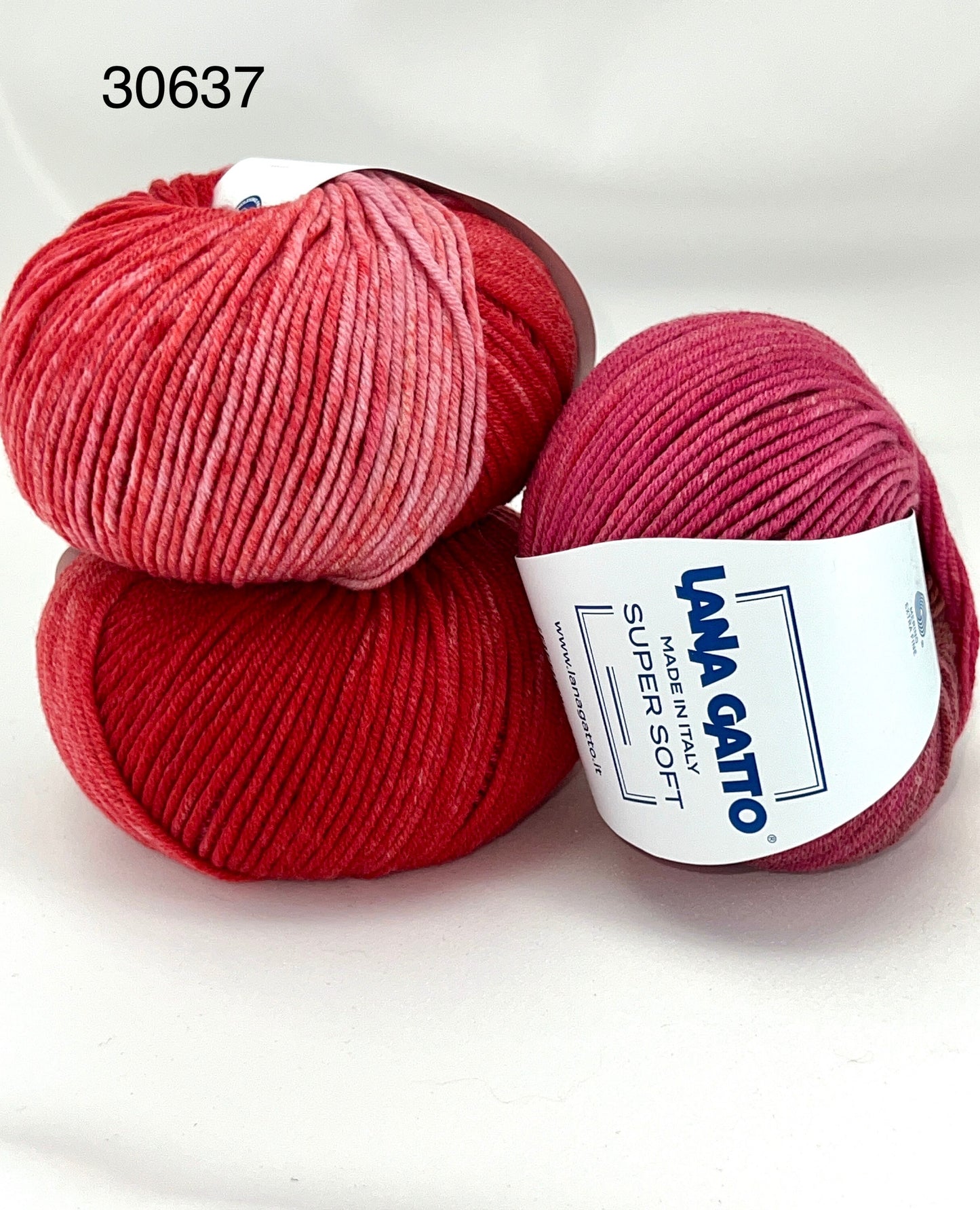 Lana Gatto SUPER SOFT Print Colors yarn ball – extra fine merino wool made in Italy