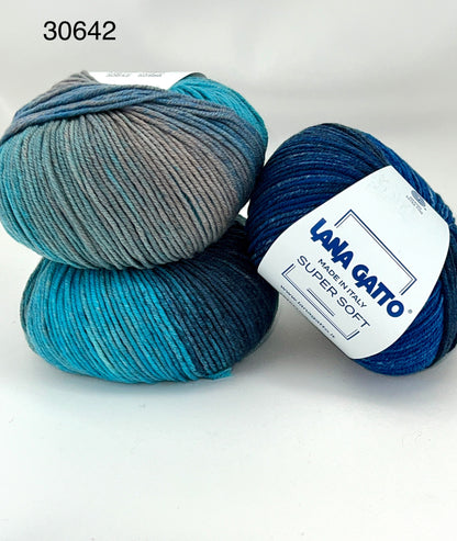 Lana Gatto SUPER SOFT Print Colors yarn ball – extra fine merino wool made in Italy