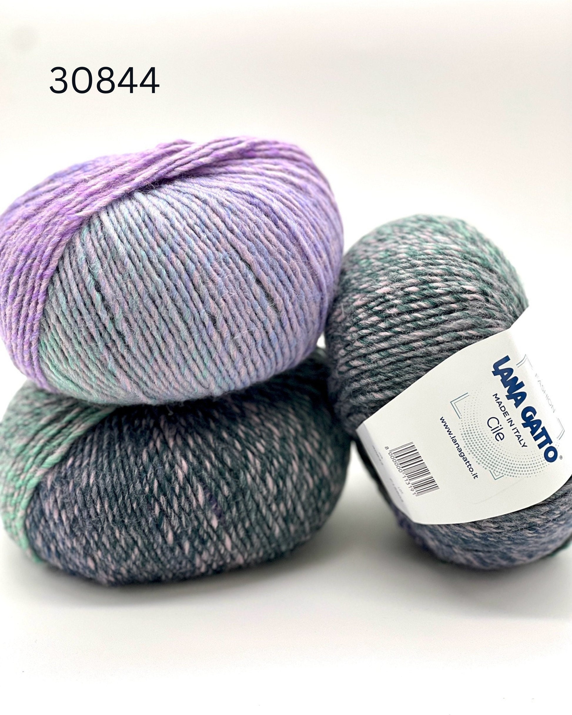 Luxury Lana Gatto CILE mouline gradient Aran yarn from Italy with soft wool acrylic blend for cozy sweaters, oversized cardigans, scarves, hats, and modern winter knitwear projects