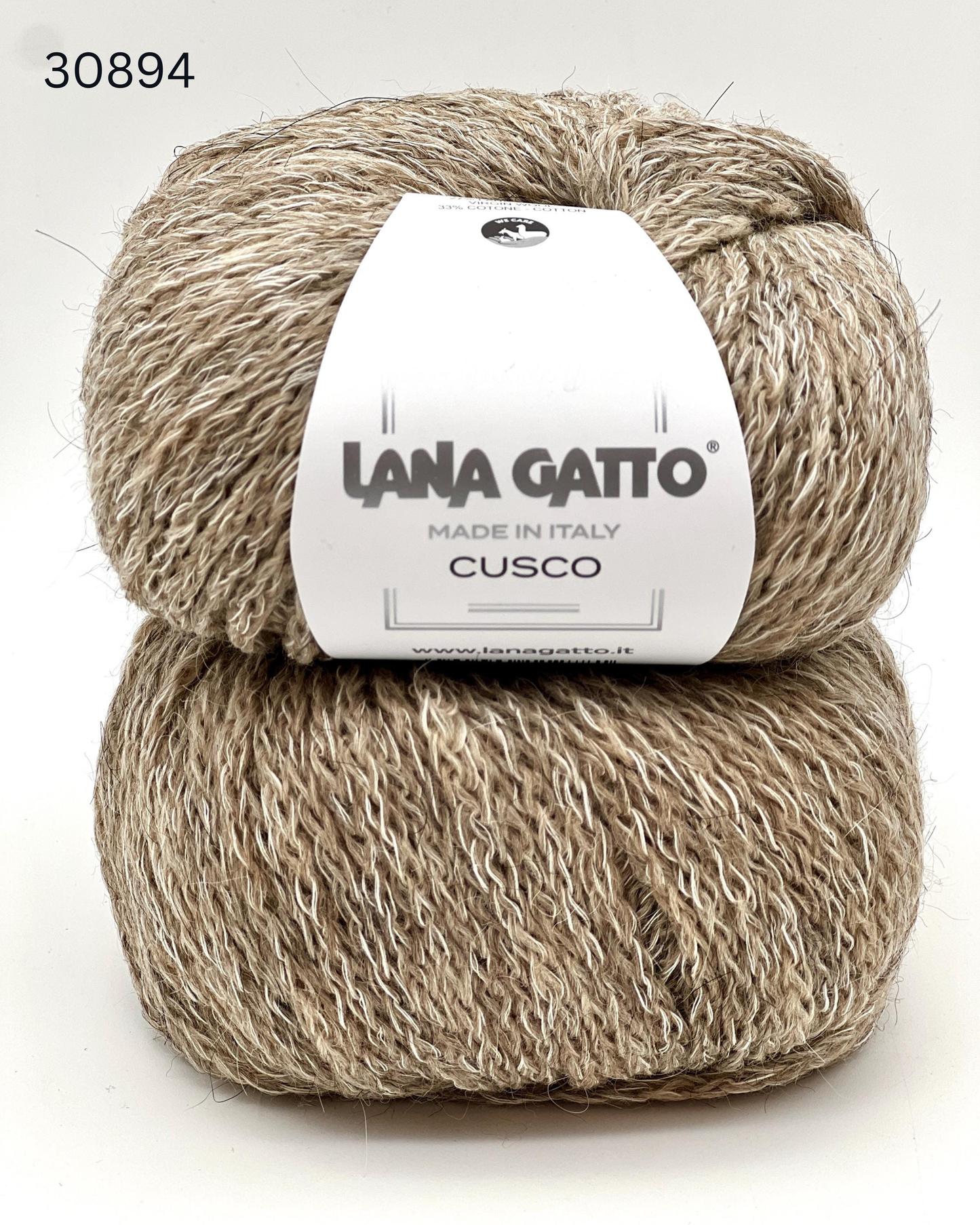 lana gatto cusco chunky chain yarn alpaca wool cotton italy 150m
luxury italian chain yarn lana gatto cusco alpaca wool cotton blend
soft chunky cable yarn for sweaters scarves hats lana gatto cusco
lana gatto cusco marled chain yarn natural beige gray brown tones
alpaca wool cotton chain construction yarn close-up texture italy