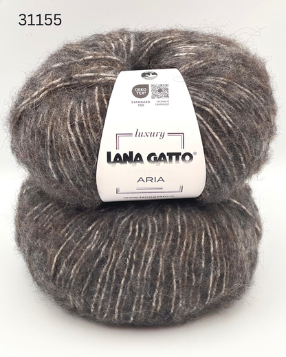 Lana Gatto Aria 50 percent Baby Alpaca 50 percent Extrafine Merino Italian DK weight yarn from iDOKNiT