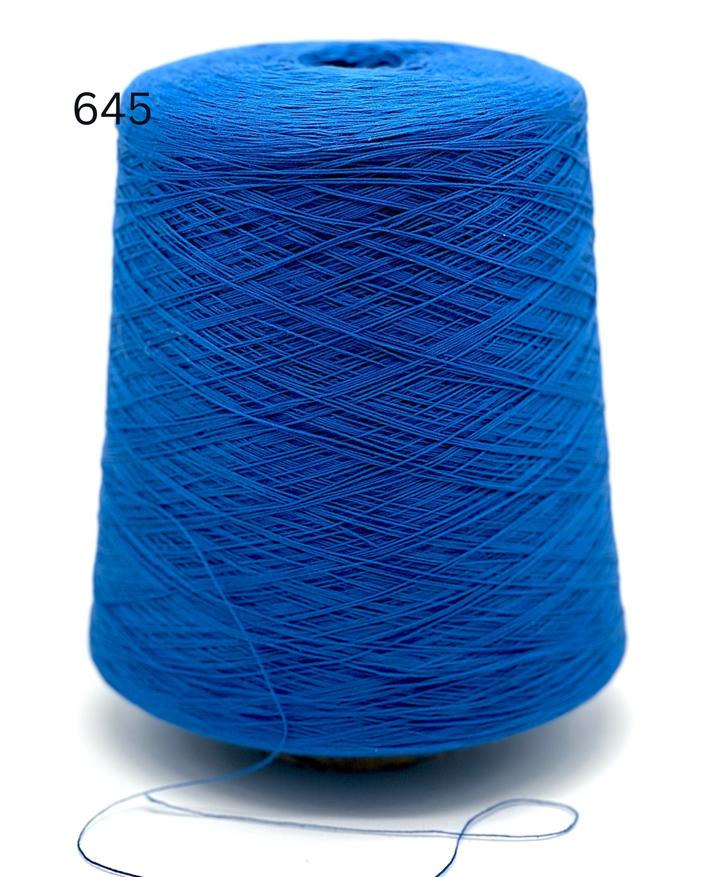 Luxury Italian Giza cotton yarn Sessia PAPIRO close up texture
Soft lace weight Giza cotton yarn for sweaters and crochet
Sessia PAPIRO Italian cotton yarn for summer knitwear
Cable construction Giza cotton yarn for weaving and layering garments
Lightweight luxury cotton yarn with elegant stitch definition