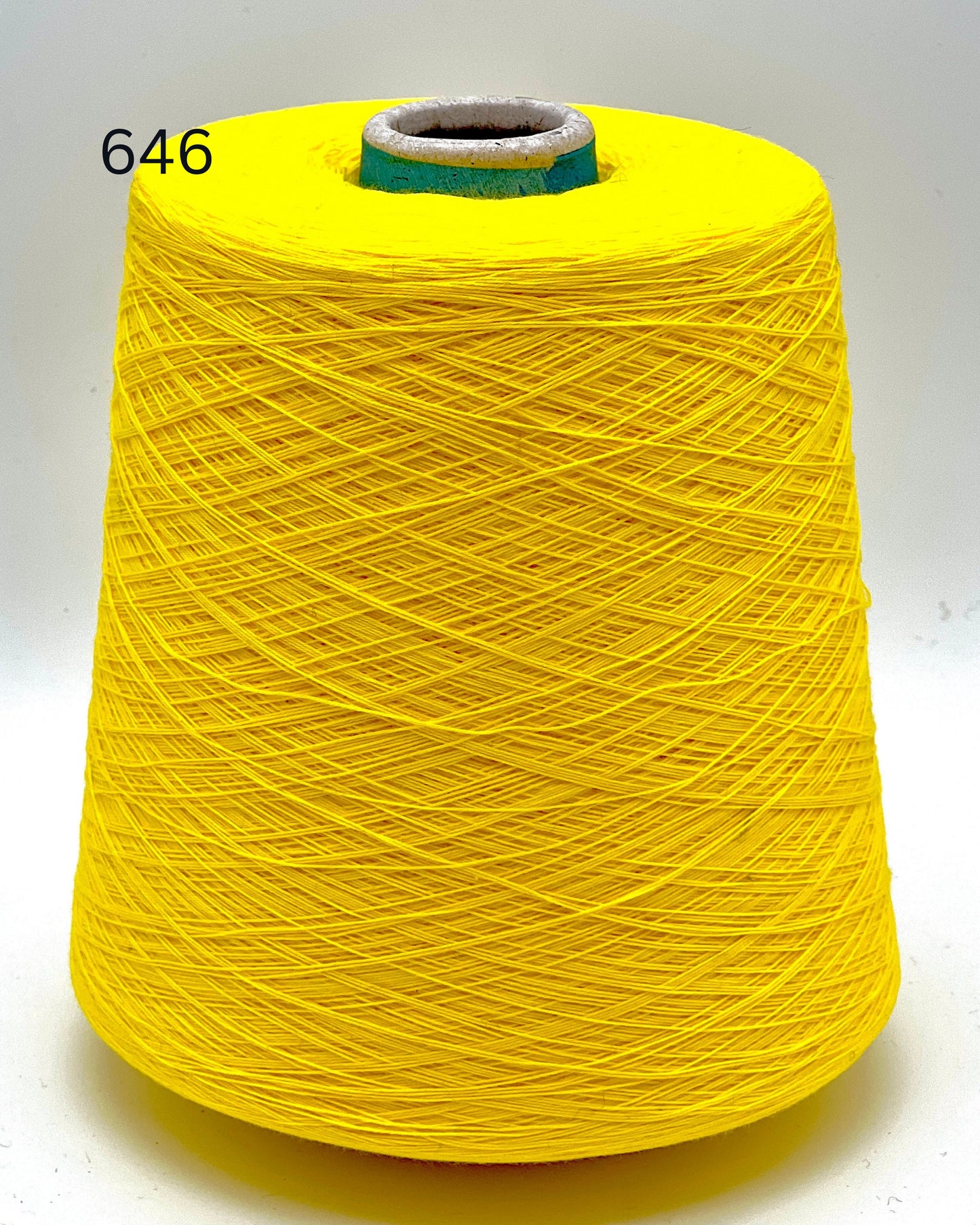 Luxury Italian Giza cotton yarn Sessia PAPIRO close up texture
Soft lace weight Giza cotton yarn for sweaters and crochet
Sessia PAPIRO Italian cotton yarn for summer knitwear
Cable construction Giza cotton yarn for weaving and layering garments
Lightweight luxury cotton yarn with elegant stitch definition