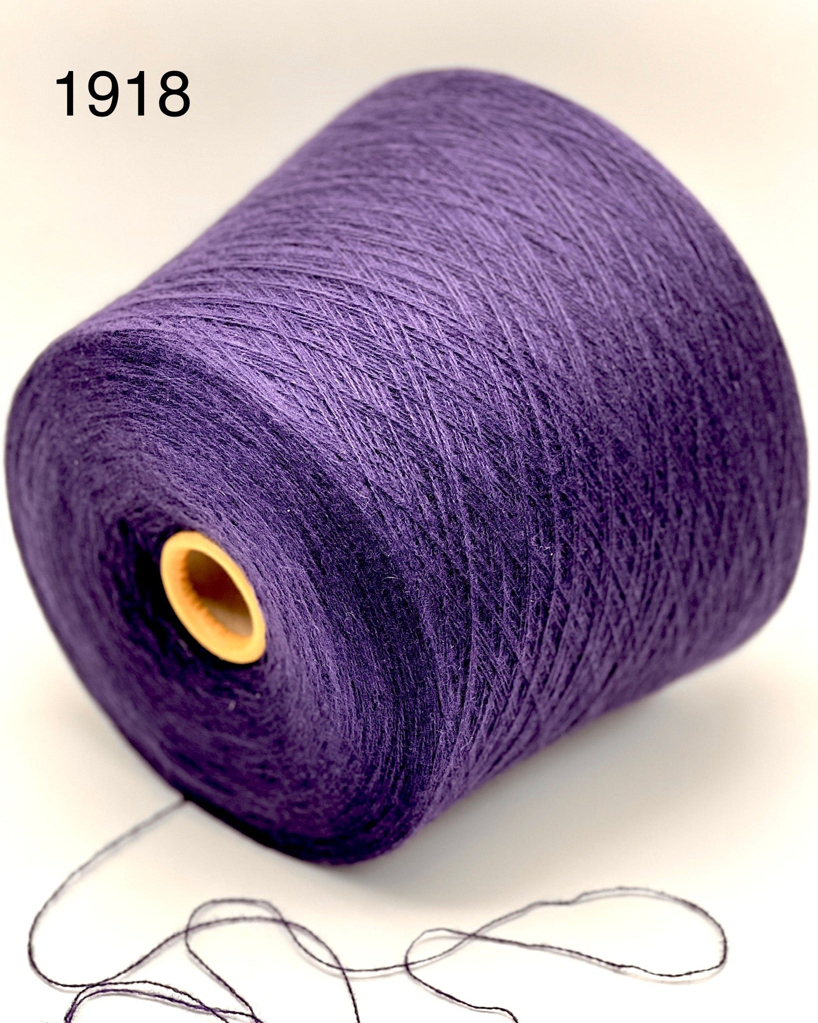Luxury Loro Piana LEGEND 2/27 lace yarn made in Italy, 50% cashmere and 50% merino wool blend with refined marl effect, ultra-fine high-yardage yarn for multi-strand knitting, machine knitting, and luxury garments, available at iDOKNiT yarn shop