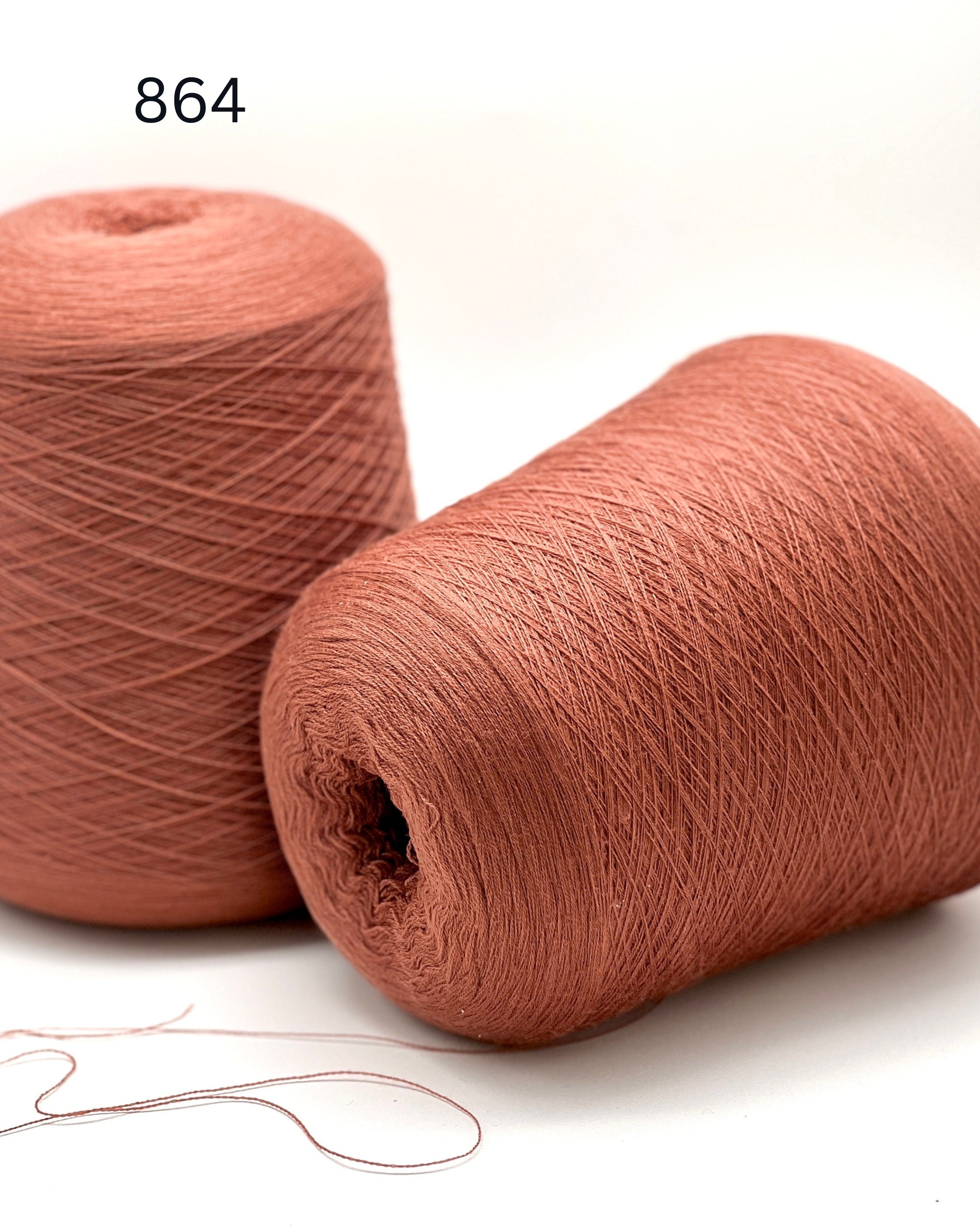 cariaggi jaipur cashmere silk lace yarn italy
luxury italian cashmere silk yarn 2800m 100g
extra fine lace yarn for knitting weaving couture
soft lightweight cashmere silk yarn close up
cariaggi luxury yarn on cones