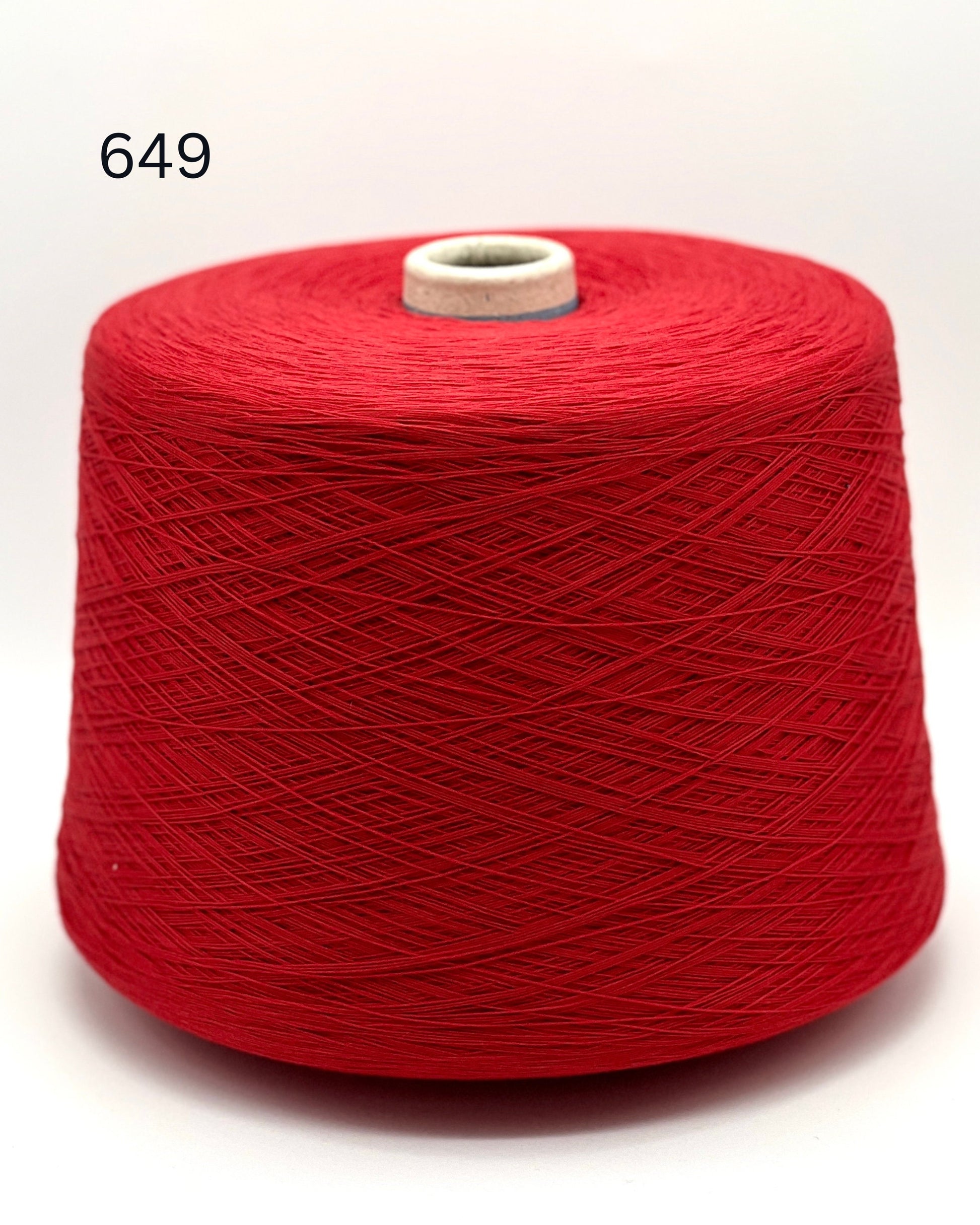 Luxury Italian Giza cotton yarn Sessia PAPIRO close up texture
Soft lace weight Giza cotton yarn for sweaters and crochet
Sessia PAPIRO Italian cotton yarn for summer knitwear
Cable construction Giza cotton yarn for weaving and layering garments
Lightweight luxury cotton yarn with elegant stitch definition